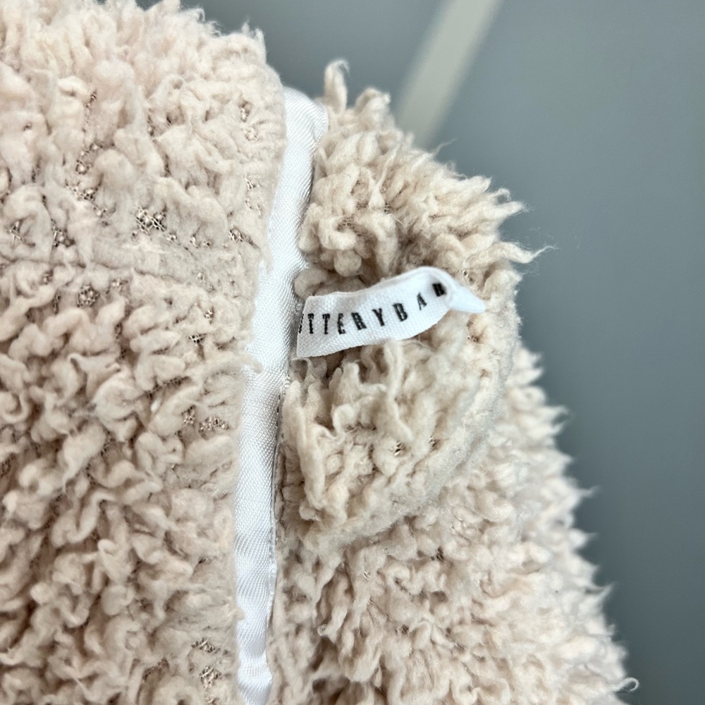 Pottery Barn Robe✨ - Picture 3 of 3